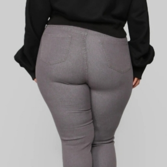 Fashion Nova Right Angle Skinny Jean - Picture 3 of 3